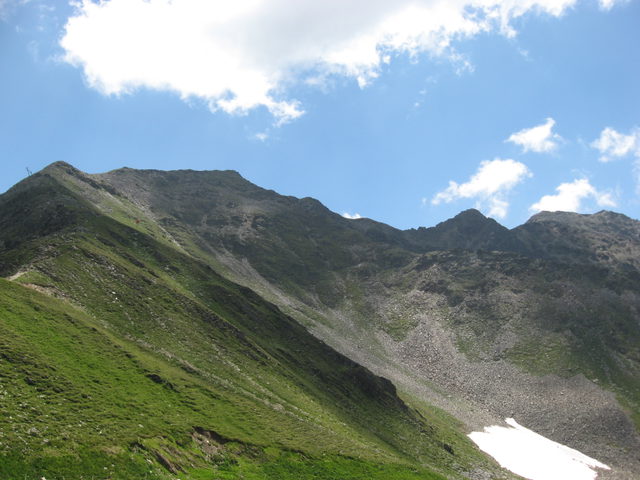 Grüne Berghänge am Gorner und Rotenkogel in Osttirol
