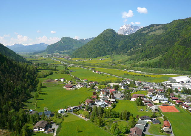 Blick auf Erpfendorf im Tiroler Leukental