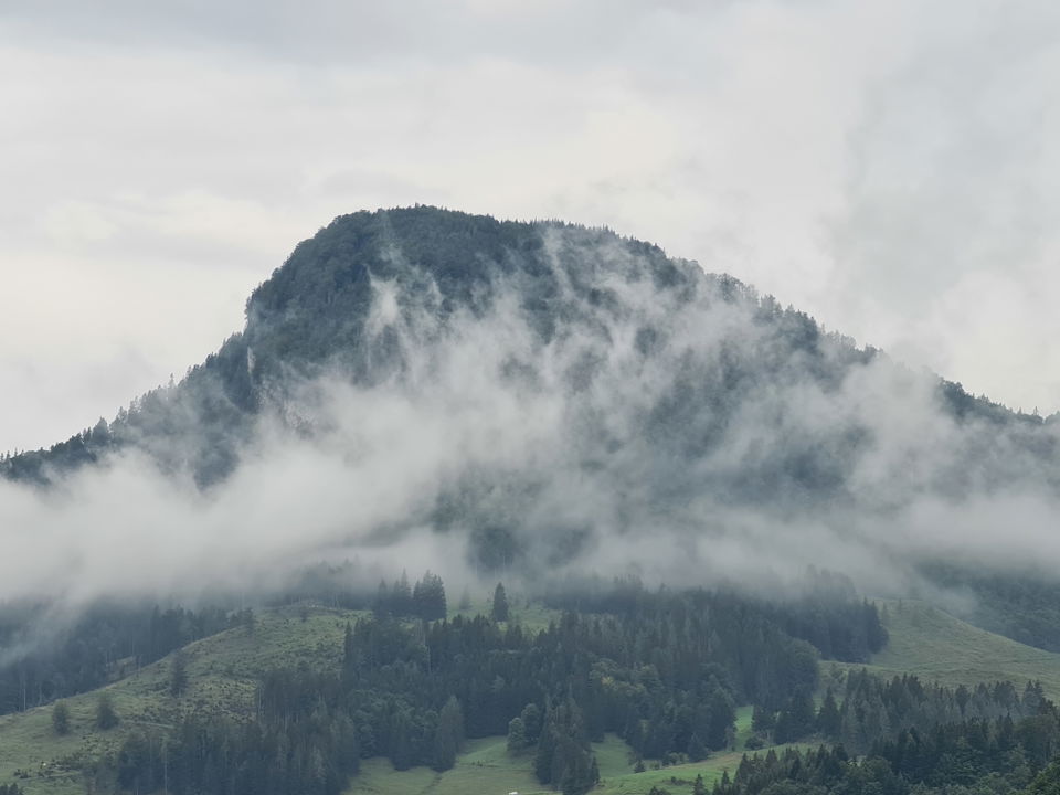 Teufelsgasse bei Kirchdorf in Tirol: Rundwanderung ab Hinterberg über die Prostalm