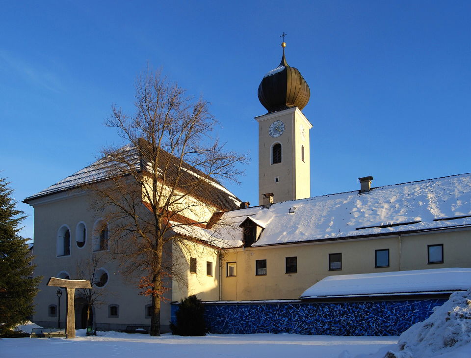 Familienerlebnisse in Reutte – Burgen, Hängebrücke und Familienzeit im Wasser
