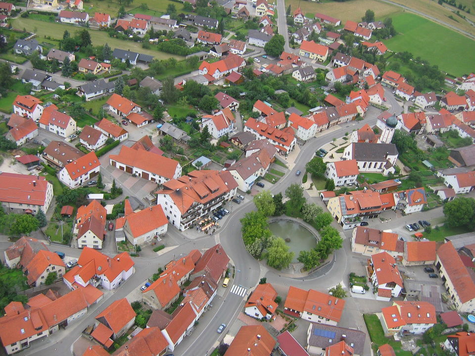 Familienerlebnisse in Stetten am kalten Markt – Spielpark, Schwimmen und Entdeckungen auf der Alb