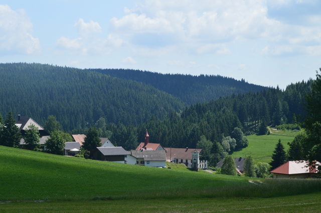 Wiesen und Höfe bei Bulgenbach am Rappenfelsensteig
