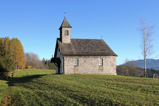 Gahbergkapelle oberhalb von Weyregg am Attersee