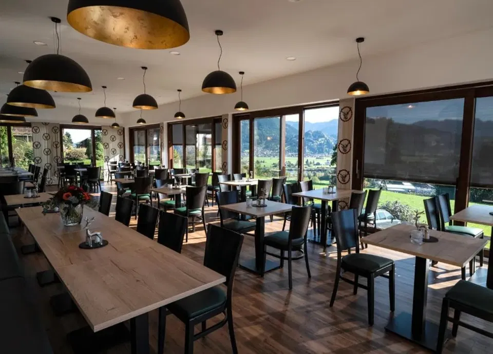 Panoramarestaurant im Hotel Kühbergalp
