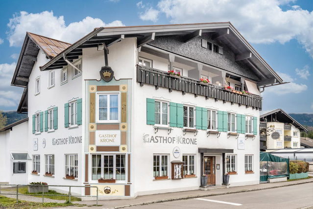 Außenansicht des Gasthof Krone in Fischen