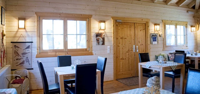 Gastraum im Café Auszeit am Baumhotel