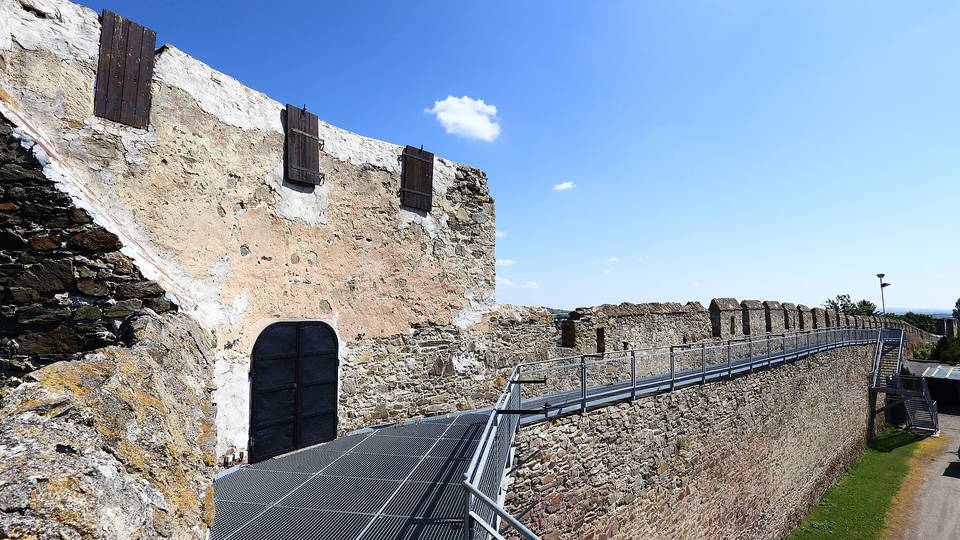 Nordseite der mittelalterlichen Stadtmauer Eggenburg
