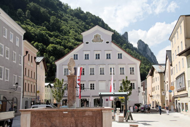 Kornsteinplatz in der Halleiner Altstadt