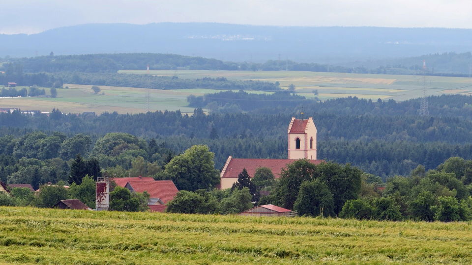 Familienerlebnisse in Wutach – Hallenbad, Ortsentdeckungen und weite Ausblicke