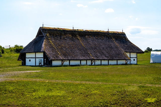 Rekonstruiertes Herrenhaus auf der Heuneburg