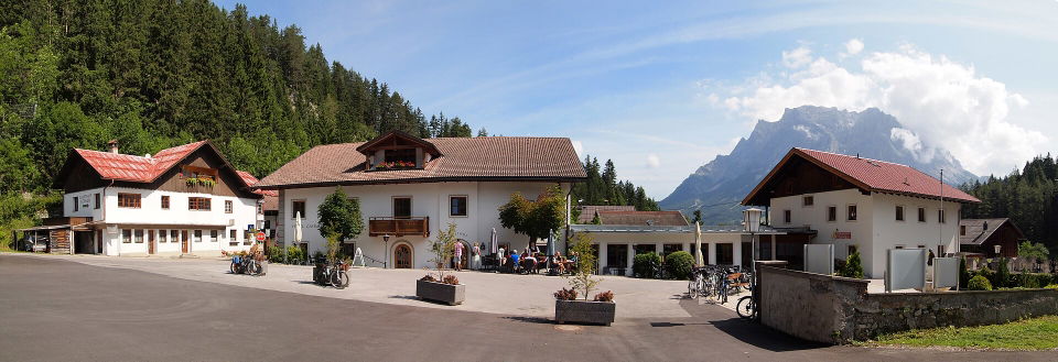 Familienerlebnisse in Biberwier – Biberpfad, Sommerrodeln und Loisachquellen