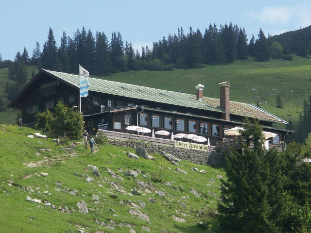 Berggasthof Obere Firstalm im Spitzingseegebiet.