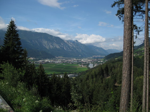 Blick vom Weerberg über das Inntal nach Schwaz
