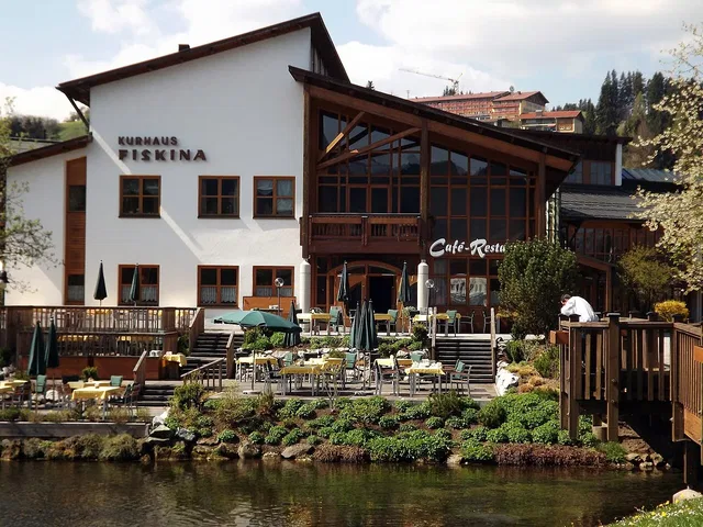 Kurhaus Fiskina in Fischen mit Terrasse und Wasserbecken