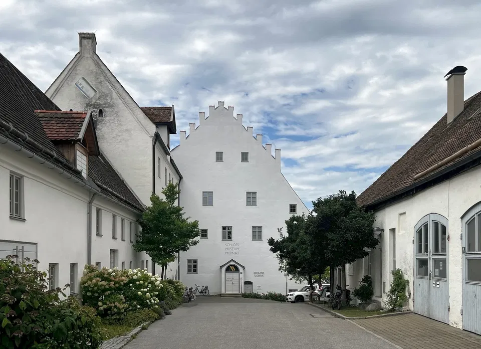 Schloßmuseum Murnau – Kunst, Literatur und Ortsgeschichte