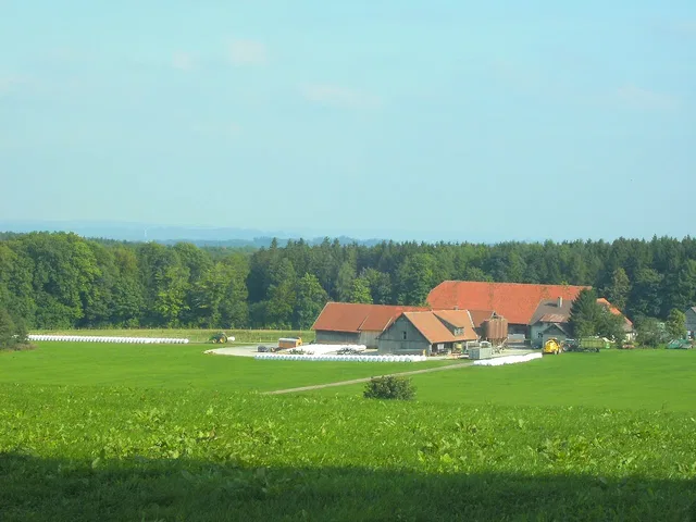 Landschaft bei Seibranz, vom Wachbühl aus aufgenommen.