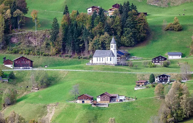 Innerberg liegt auf der Rennradrunde zwischen Bartholomäberg und Silbertal.