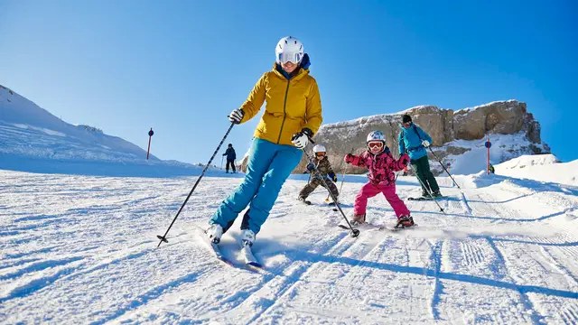 Skigebiete im Kleinwalsertal: 4 Gebiete, rund 76 Pistenkilometer
