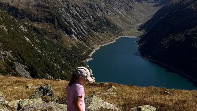 Zwischen Gipfeln, Sonnenaufgängen und echten Momenten mit Lilit
