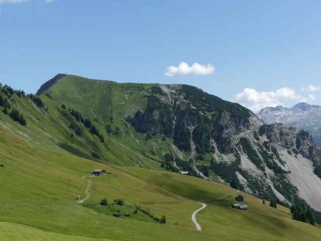 Hochlicht und Blasenka von Westen gesehen.