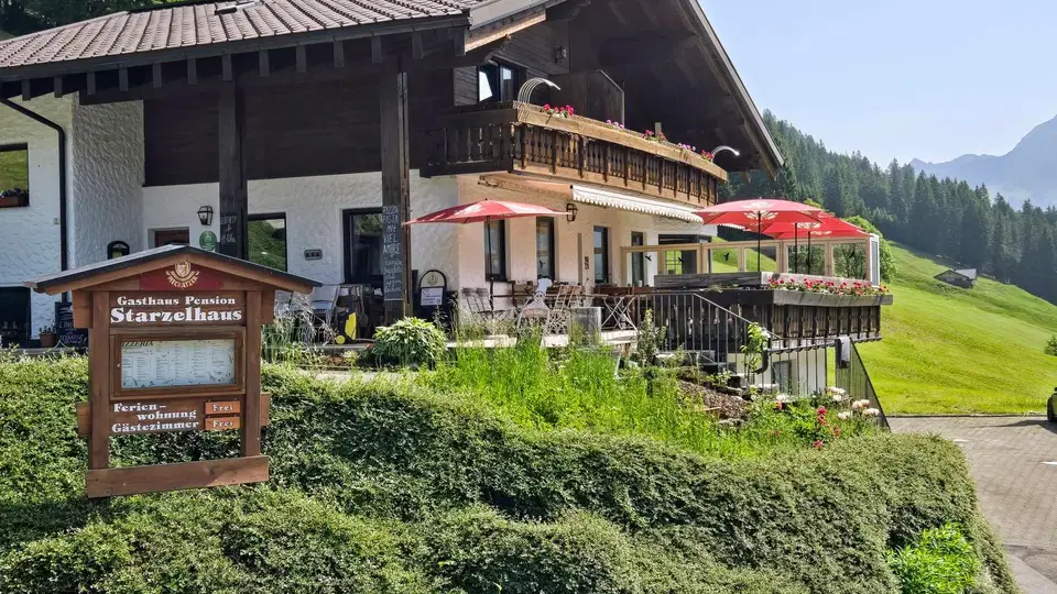 Starzelhaus mit Terrasse in Baad.