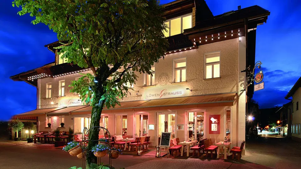 Löwenwirtschaft in Oberstdorf mit Terrasse am Abend