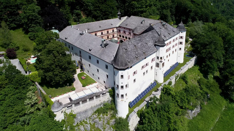 Schloss Tratzberg – Renaissance und Familienführungen bei Stans