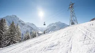 Skigebiete im Kleinwalsertal: 4 Gebiete, rund 76 Pistenkilometer
