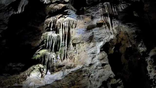 Unter die Alb: Laichinger Tiefenhöhle oder Sontheimer Höhle?